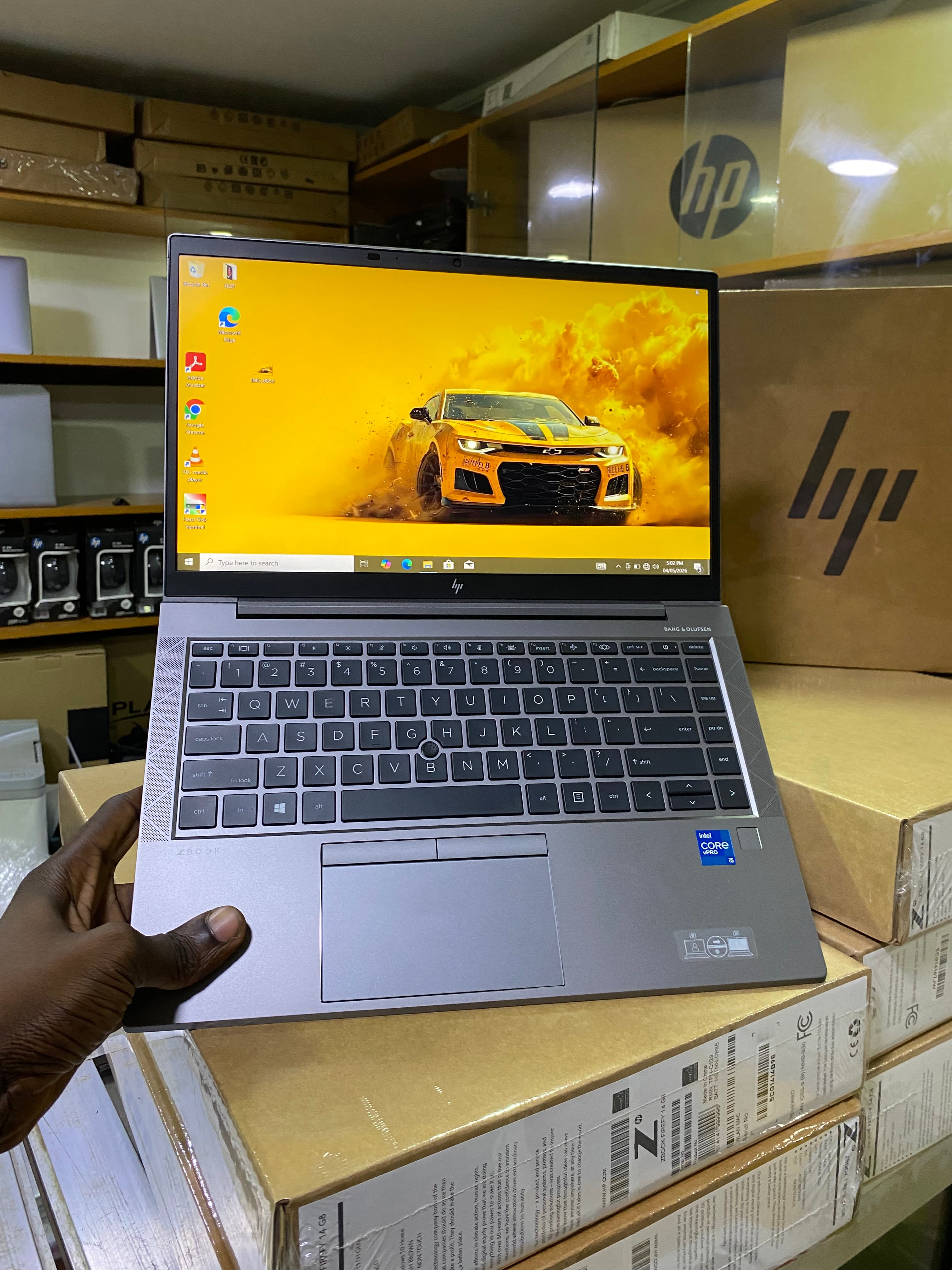 Hp Zbook firefly 14g8